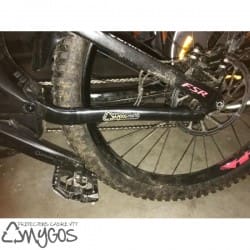 Turbo Levo 1G 2016 à 2018-Amygos.fr-protection de base côté disque pour Turbo Levo  2018,avec base en carbone 