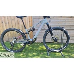 2025-26 garde boue pour AMS HYBRIS ONE 44 C:62 - 2025-26 AMS HYBRIS