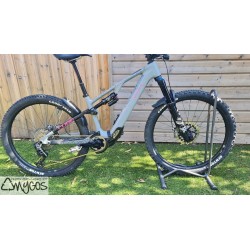 2025-26 garde boue pour AMS HYBRIS ONE 44 C:62